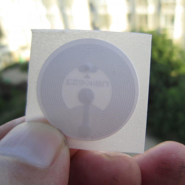 NFC Ntag213 Метка самоклеящаяся бумажная RFID 13.56MHz ISO14443A  25mm